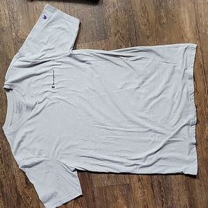 Champion t-shirt